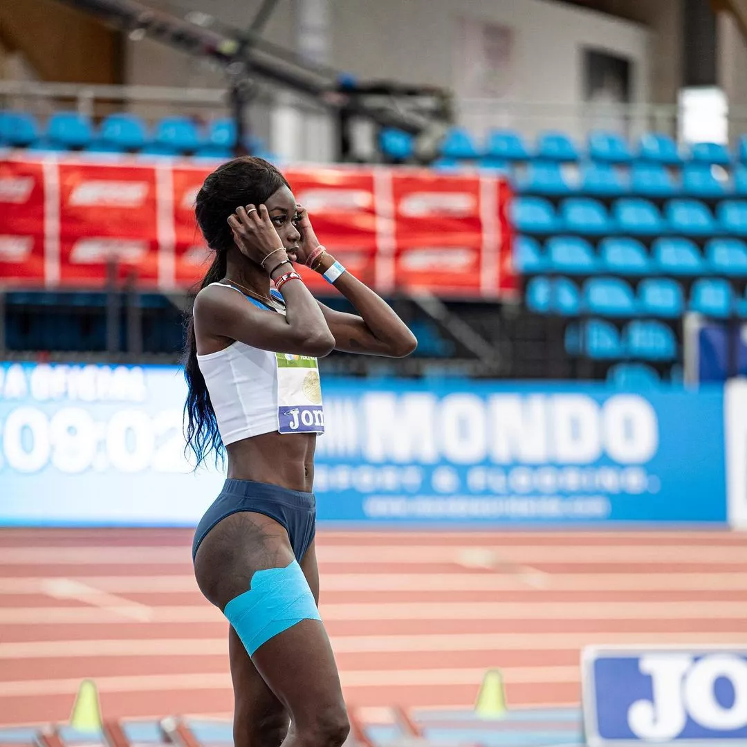 Top 10 Hottest Track & Field Female Athletes, by Ashleel