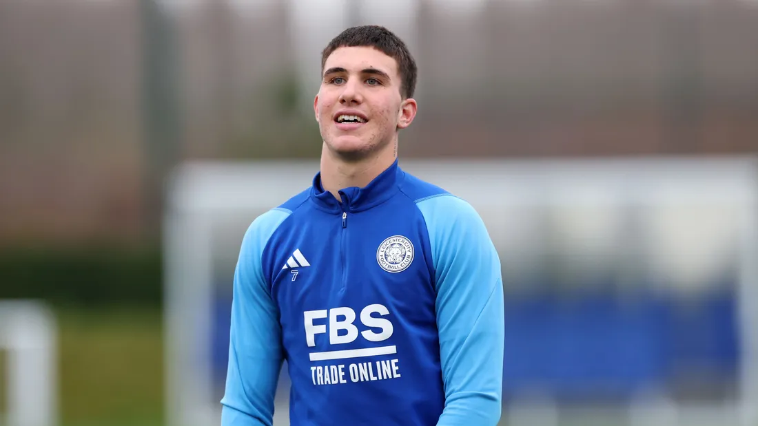 Why did Chelsea recall Cesare Casadei from Leicester City?